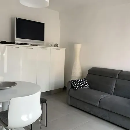 Casa Vacanze/soggiorno Lavoro A Διαμέρισμα *