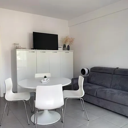 Apartment Casa Vacanze/soggiorno Lavoro A Porto San Giorgio